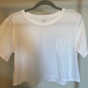 Cropped pocket tee
